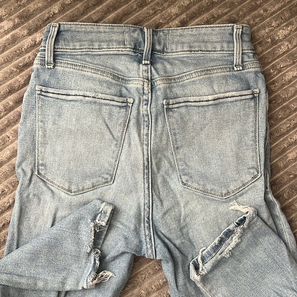 Abercrombie & Fitch Light Wash Destroyed Skinny Jeans - Picture 4 of 4